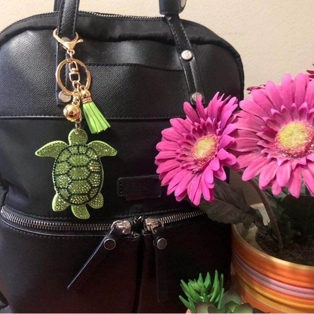 Turtle Bling Bag Charm/Keychain - Picture 2 of 4